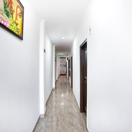 Hotel O Surya Inn Yeni Delhi Dış mekan fotoğraf
