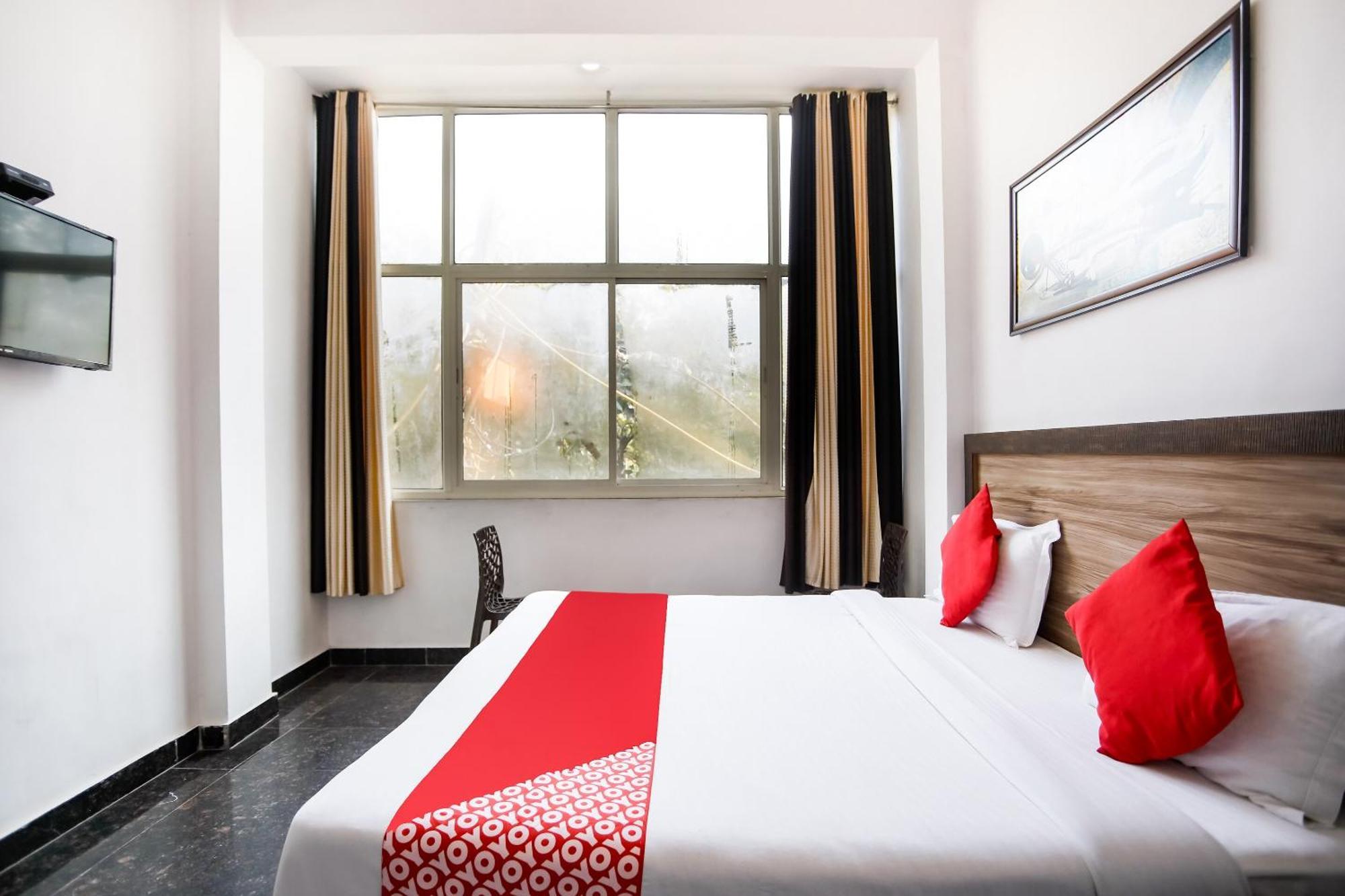 Hotel O Surya Inn Yeni Delhi Dış mekan fotoğraf